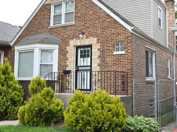 8434 S Yates Blvd, Chicago, IL 60617
