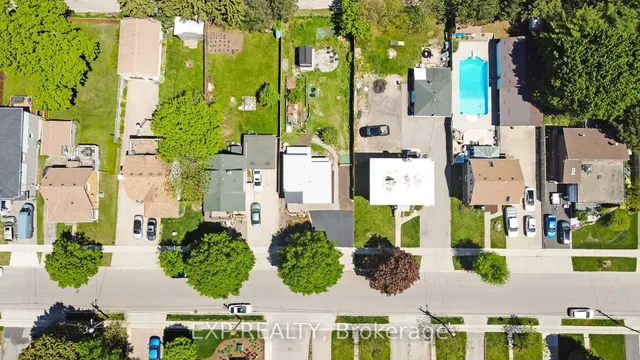 Additional image 44 of 82 Kehl St