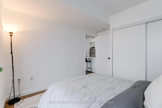 Additional image 24 of 5 Mariner Terr Unit 2605