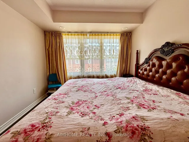 Additional image 24 of 4 Eaton Park Lane Unit 9