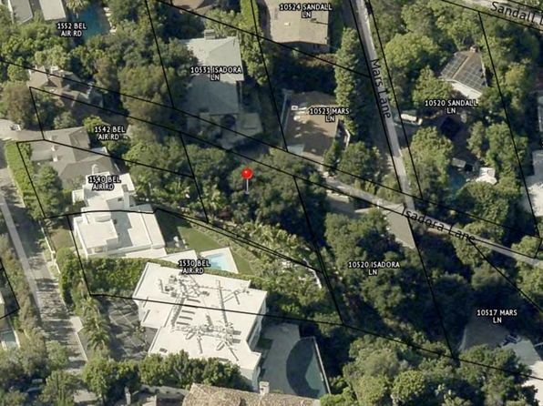 10532 Isadora Ln #11, Los Angeles, CA 90077