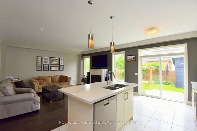 Additional image 22 of 82 Chaumont Dr