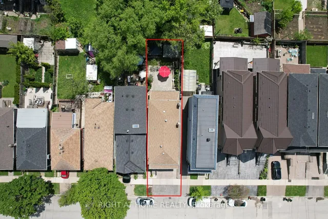 Additional image 43 of 15 Maple Bush Ave