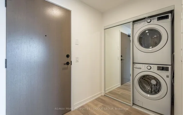 Additional image 18 of 225 Sumach St Unit 607