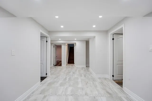 Additional image 36 of 26 Ferncastle Cres