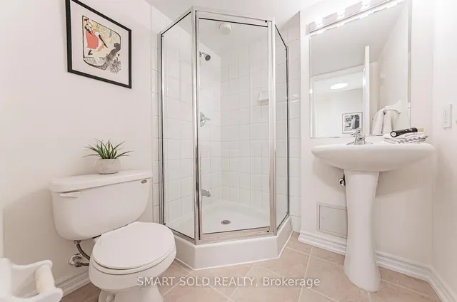 Additional image 14 of 17 Barberry Pl Unit 2009