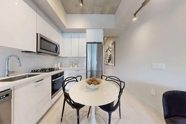 Additional image 14 of 195 McCaul St Unit 613