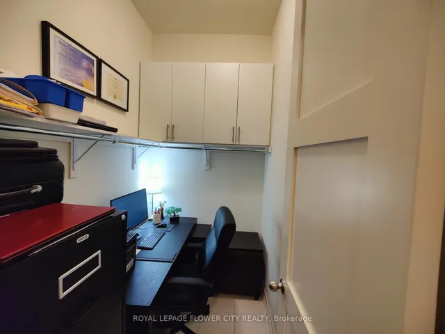 Additional image 15 of 360 Valleyway Dr