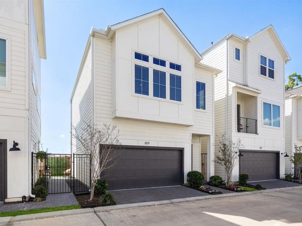 809 Burton Landing Ln, Houston, TX 77008