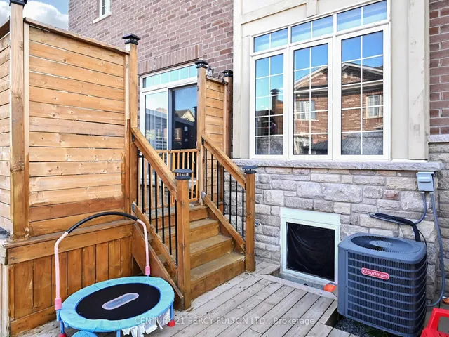 Additional image 45 of 96 Humberstone Cres