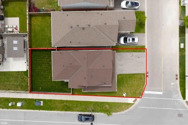 Additional image 9 of 974 Penson Cres