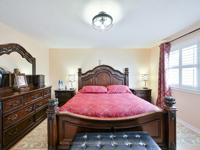 Additional image 17 of 634 Hamilton Cres