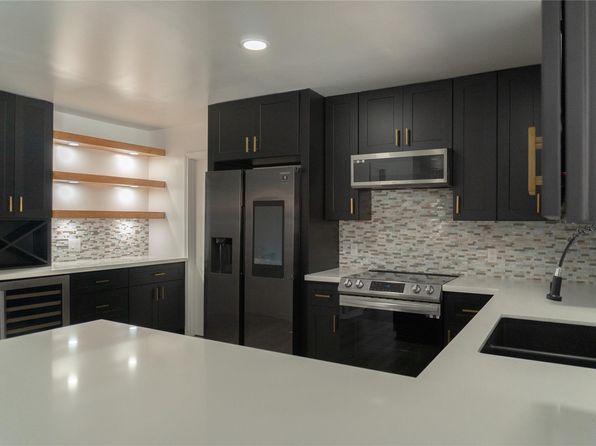 5206 Lodge Creek Dr, Houston, TX 77066