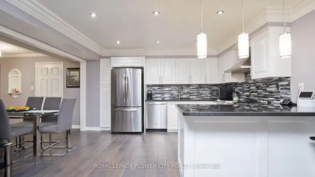 Additional image 40 of 627 Driftcurrent Dr