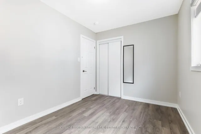 Additional image 34 of 75 Baffin Cres