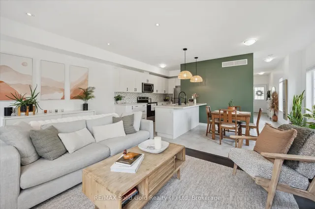 Additional image 11 of 371A WESTWOOD Dr