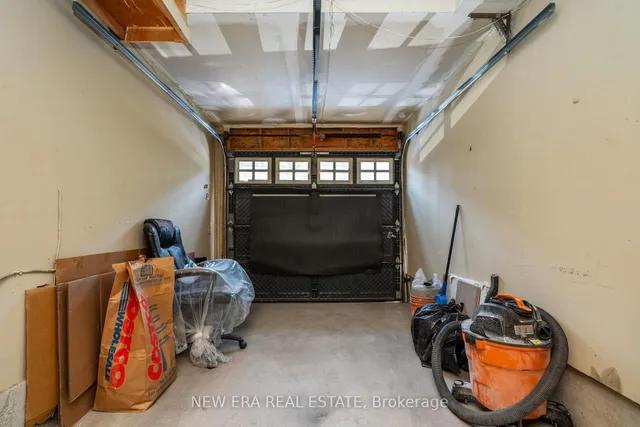 Additional image 34 of 124 Jenkinson Way Unit 24