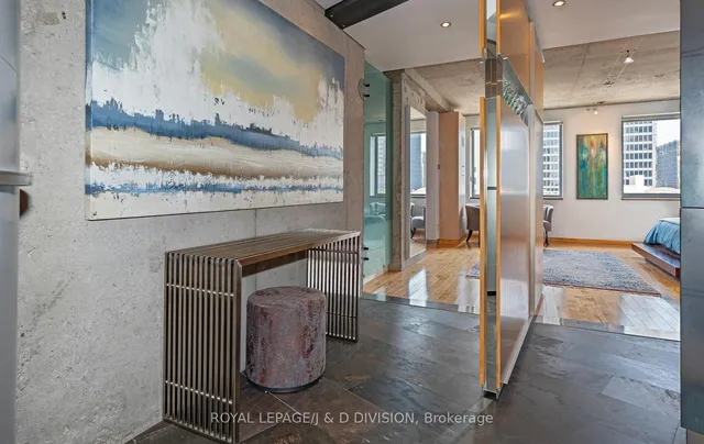 Additional image 31 of 71 Simcoe St Unit PH2601