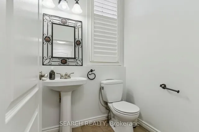 Additional image 30 of 1078 Barclay Circ