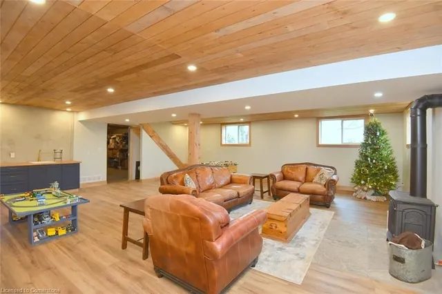 Additional image 21 of 1344 Highway 8