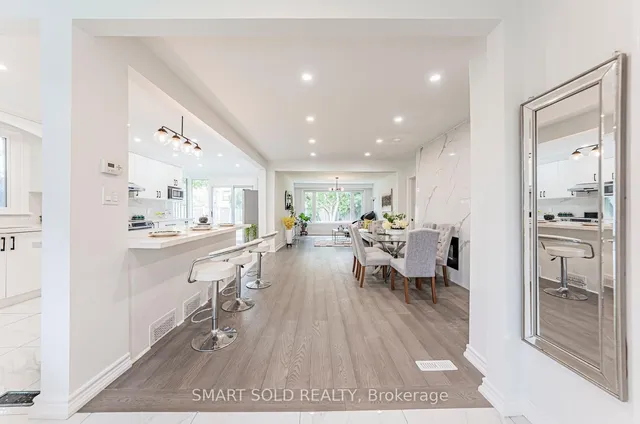 Additional image 6 of 18 Cadillac Ave