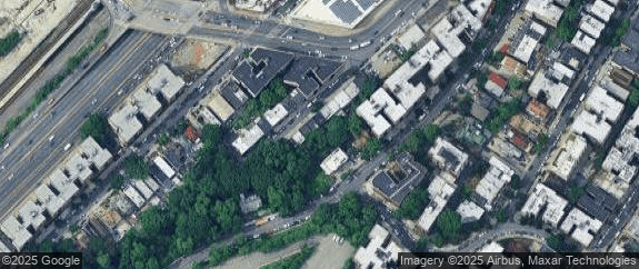2262 Hampden Pl, Bronx, NY 10468