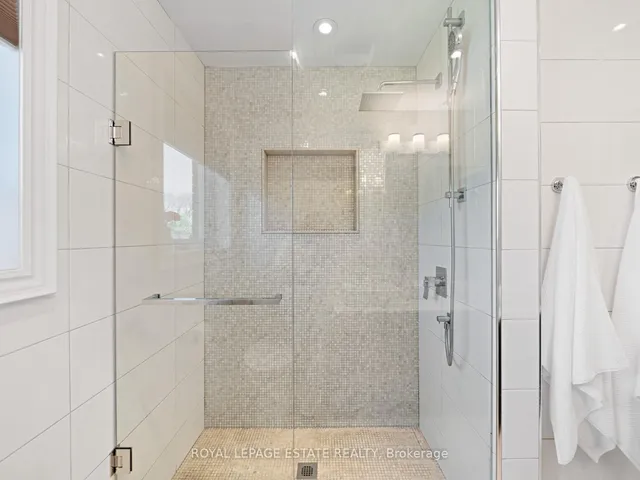 Additional image 23 of 4 Glen Meadow Crt