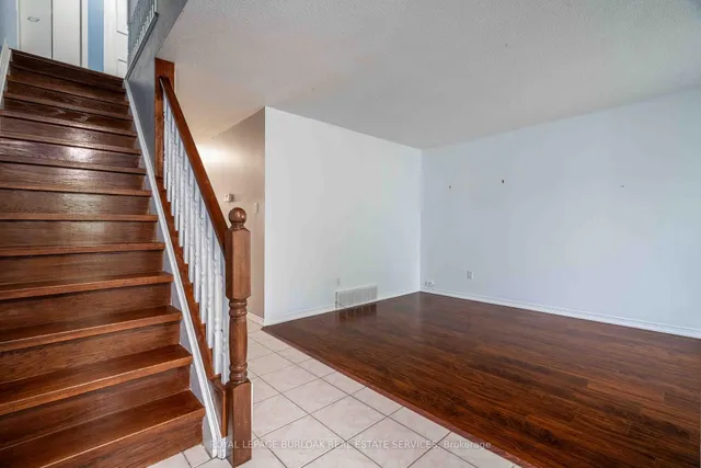 Additional image 3 of 117 Bonaventure Dr Unit 16