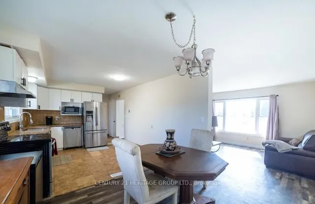 Additional image 12 of 10 Esquire Pl