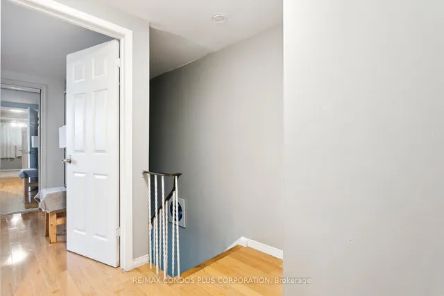 Additional image 30 of 39 Lexington Ave Unit 47