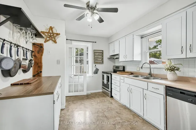 Additional image 9 of 50 Sandalwood Ave