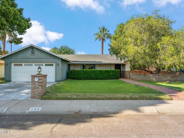 216 E Harmont Dr, Phoenix, AZ 85020