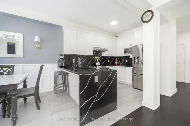 Additional image 16 of 26 Fresnel Rd