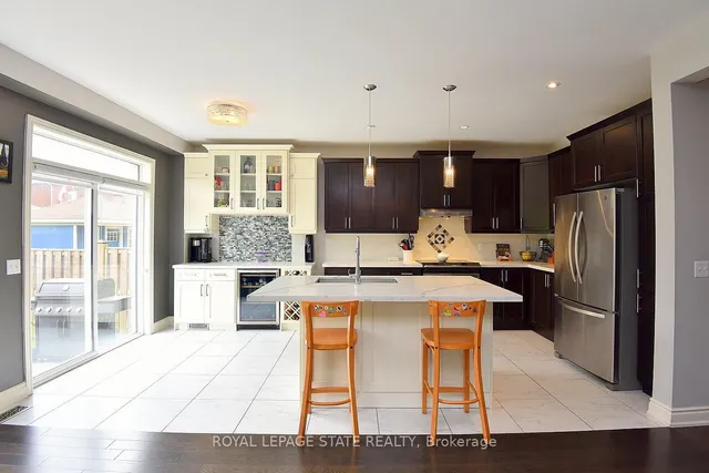 Additional image 23 of 82 Chaumont Dr