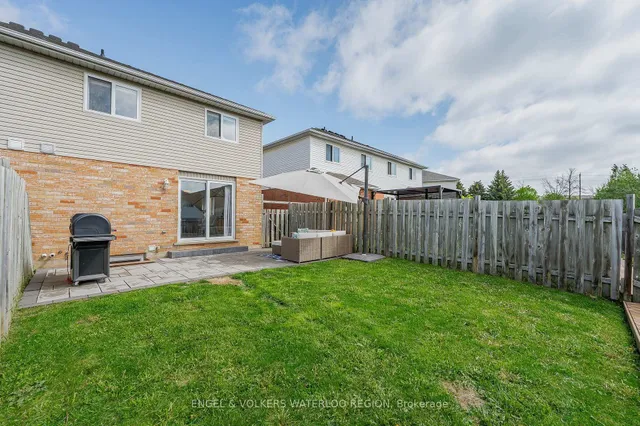 Additional image 41 of 46 Hackberry St