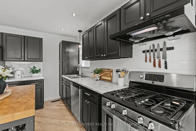 Additional image 11 of 617 Clark Ave