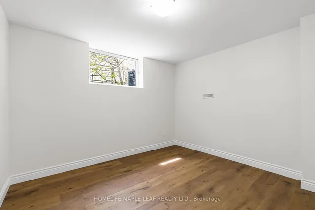 Additional image 29 of 22 Vange Cres