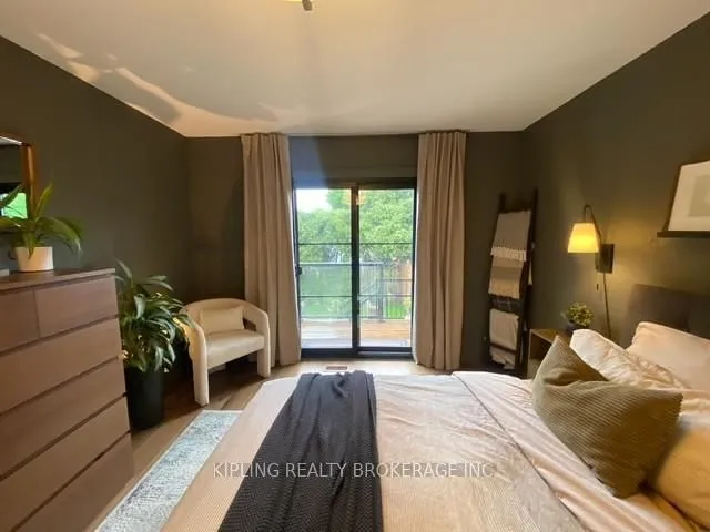 Additional image 17 of 923 Daryl Dr