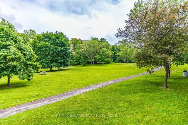 Additional image 44 of 1964 Main St Unit 1001