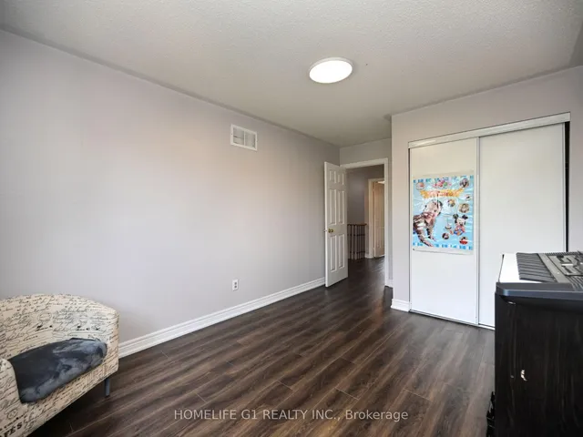 Additional image 36 of 8 Ridgemore Cres