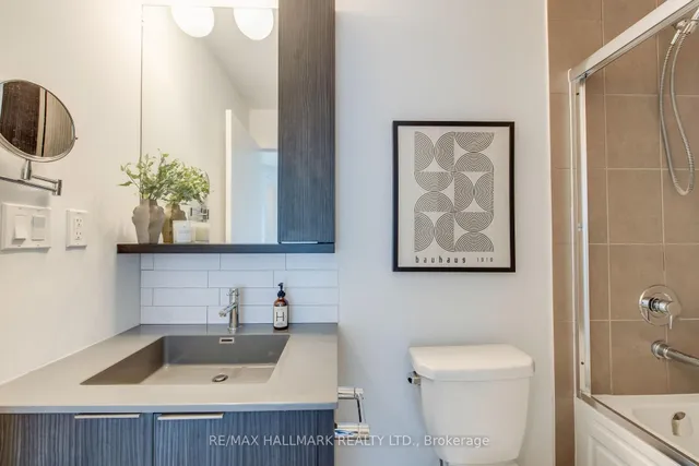 Additional image 14 of 99 The Donway W Way Unit 923