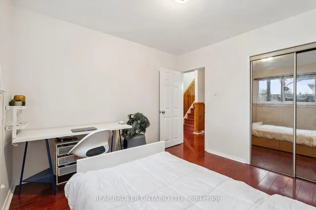 Additional image 29 of 933 Scarborough Golf Clb Rd