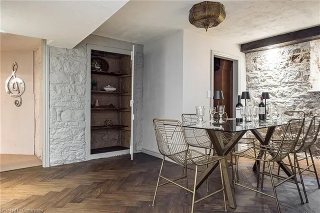 Additional image 32 of 50 South St