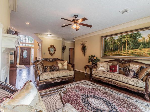 3206 Chapel Bend Dr, Houston, TX 77068