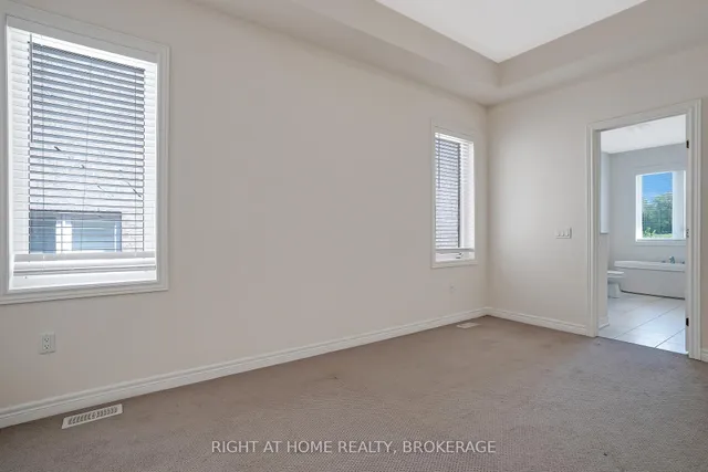 Additional image 24 of 19 Robarts Dr