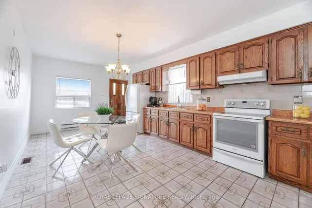 Additional image 15 of 443 Brock Ave