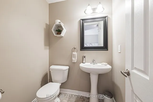 Additional image 22 of 295 Cochrane Terr