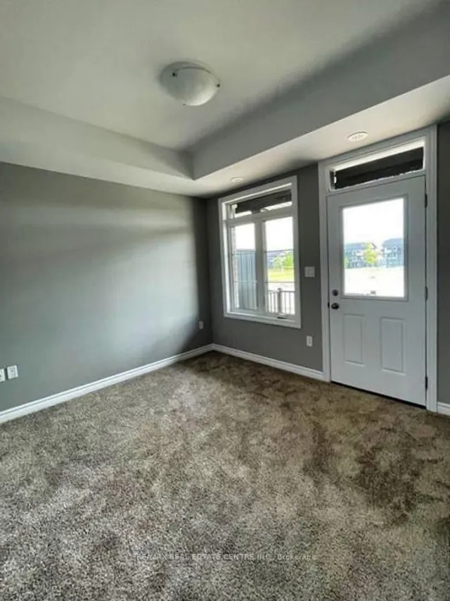 Additional image 13 of 92 OAT Lane