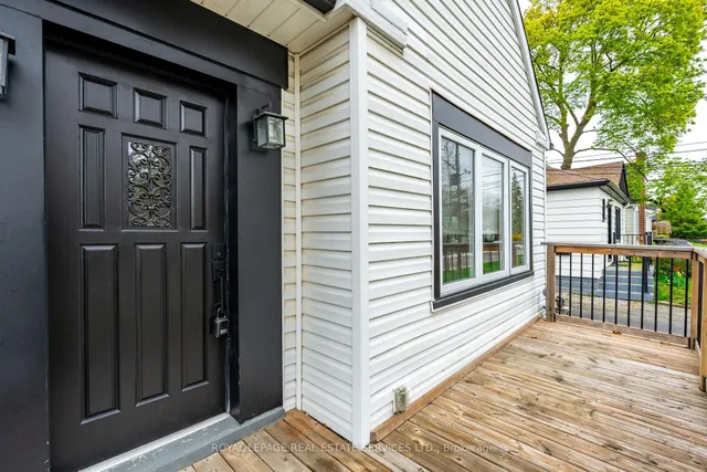 Additional image 5 of 182 Cloverdale Ave