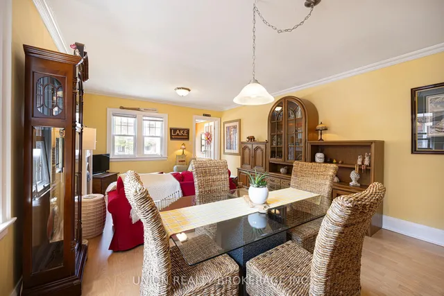 Additional image 13 of 49 Valhalla Blvd